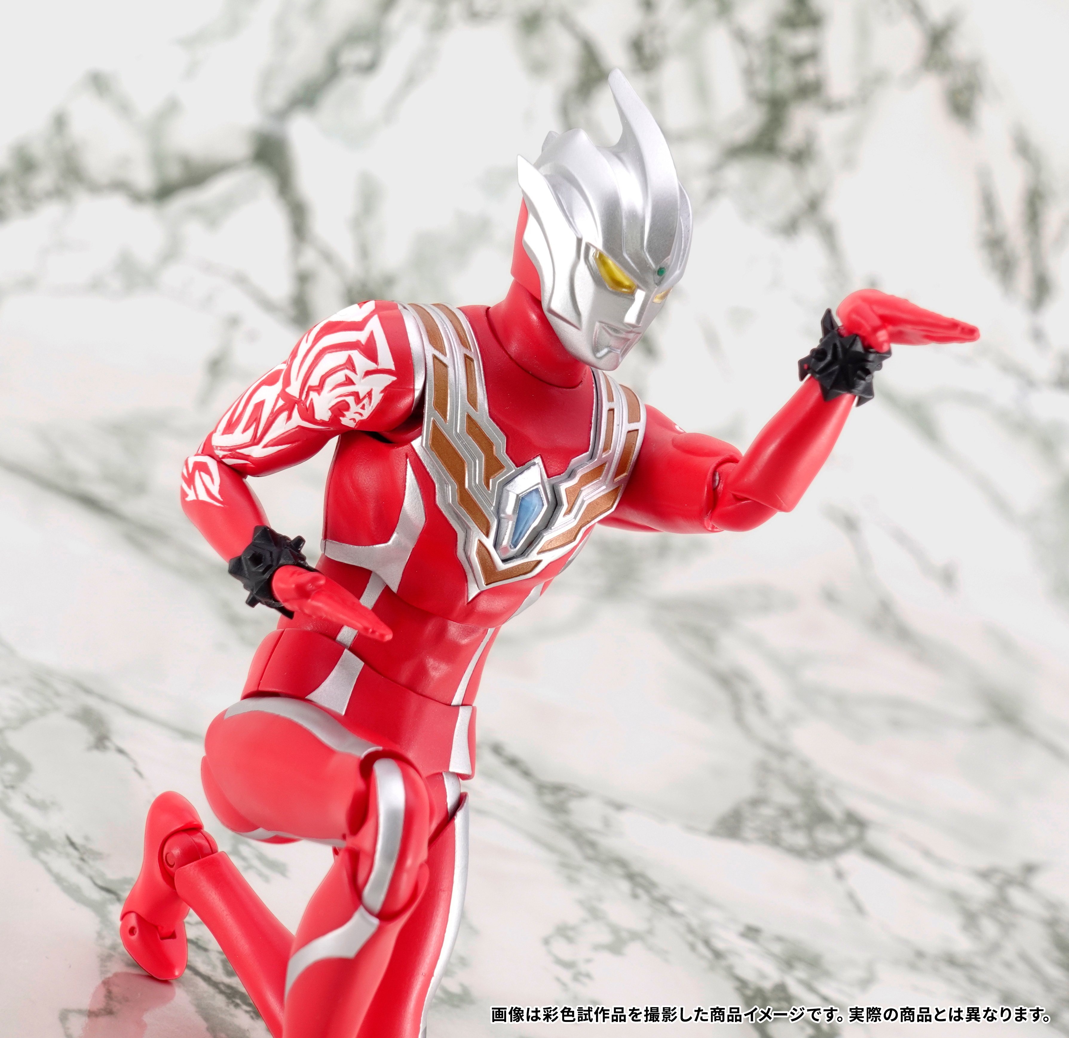 コスモ幻獣拳を修得した赤き戦士！！「S.H.Figuarts ウルトラマンレ
