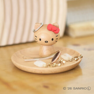 ハローキティ カレンダー(レッド) - 木製玩具のニチガン-商品紹介