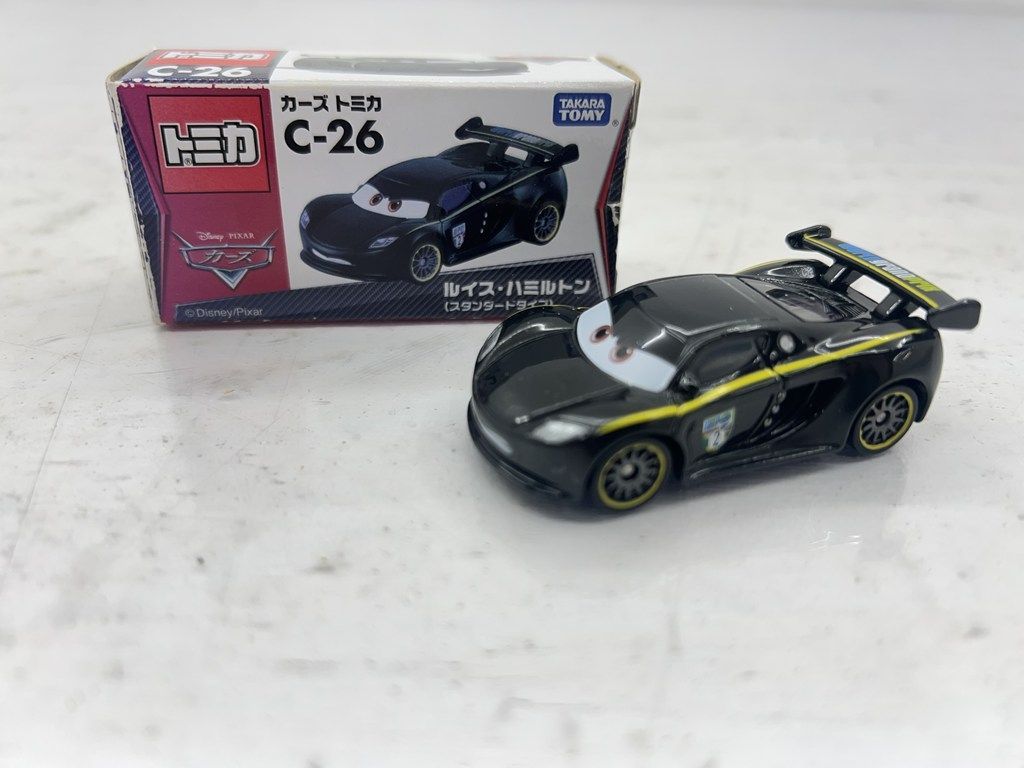 盛岡45-0006】カーズ トミカ C-26 ルイス・ハミルトン スタンダード