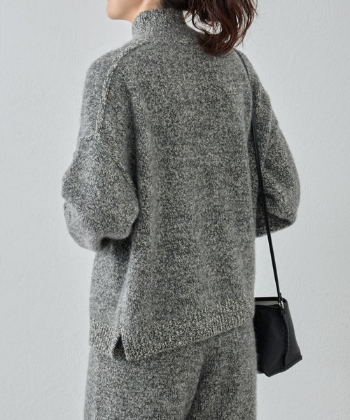 BEARDSLEY（ビアズリー）の「ホワイトヤクプルオーバーニット（ニット