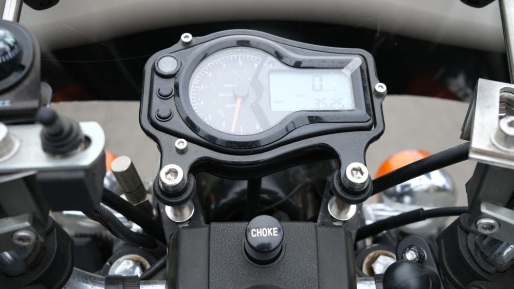 ホンダCD125T：メーターを多機能デジタルメーターACEWELL6000シリーズ