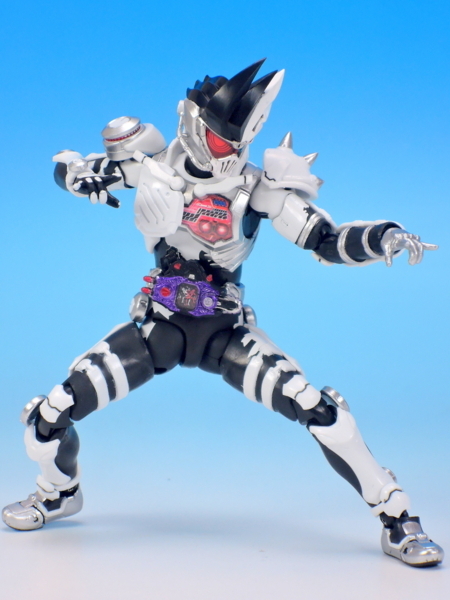 S.H.フィギュアーツ 仮面ライダーゲンム ゾンビゲーマー レベルX 到着