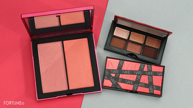 NARS（ナーズ）｜@cosme SHOPPING限定発売の2021クリスマスコフレを