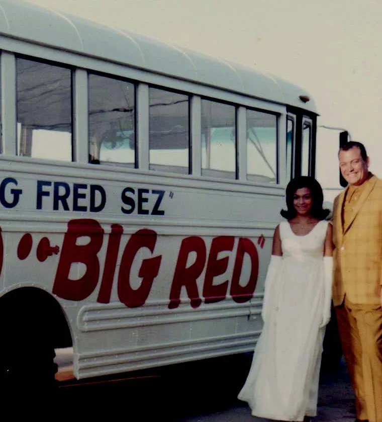 Big Fred's Pizza Garden & Lounge - about