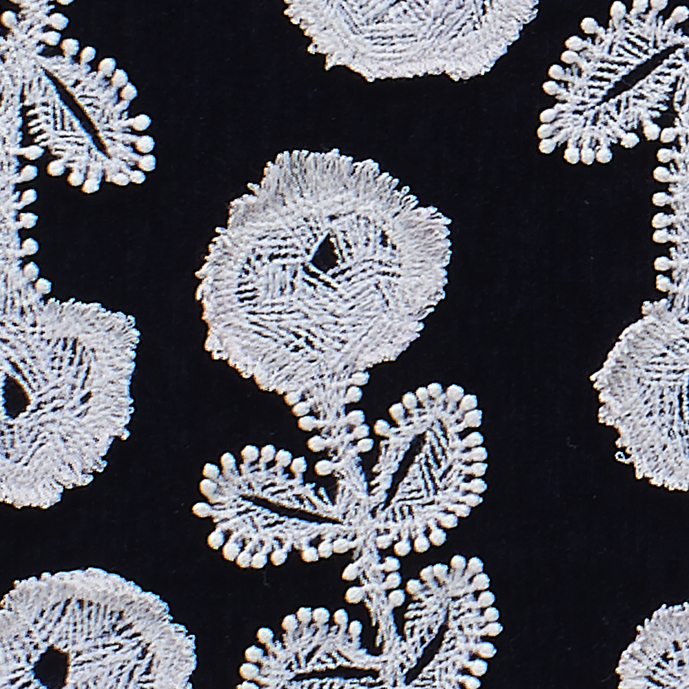 frost garden - minä perhonen