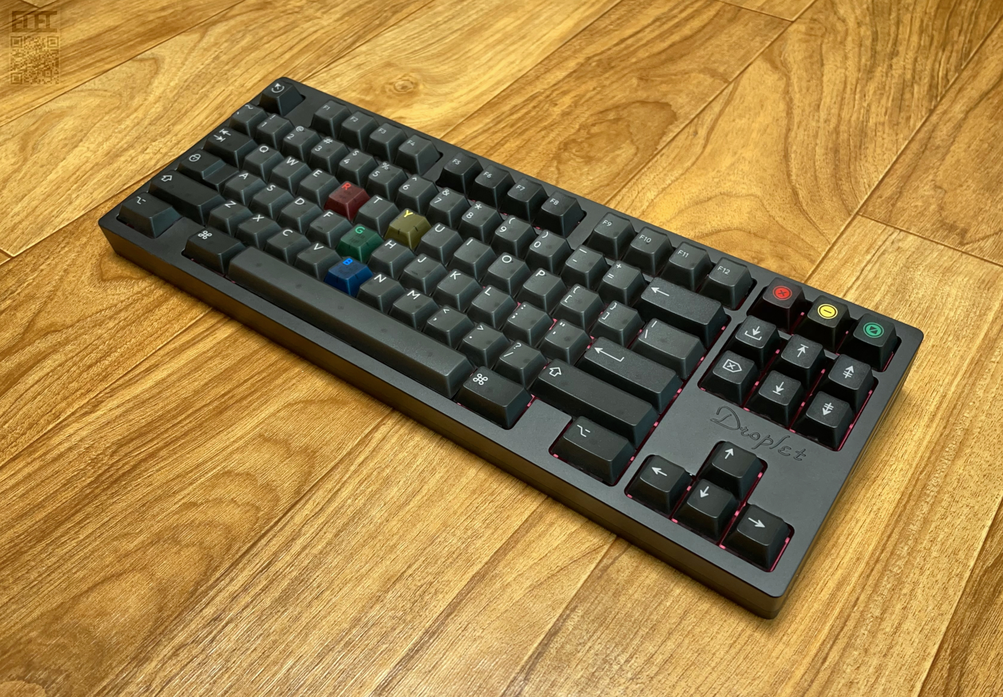 PBTfans Retro Dark Lights R2 Clear : r/MechanicalKeyboards