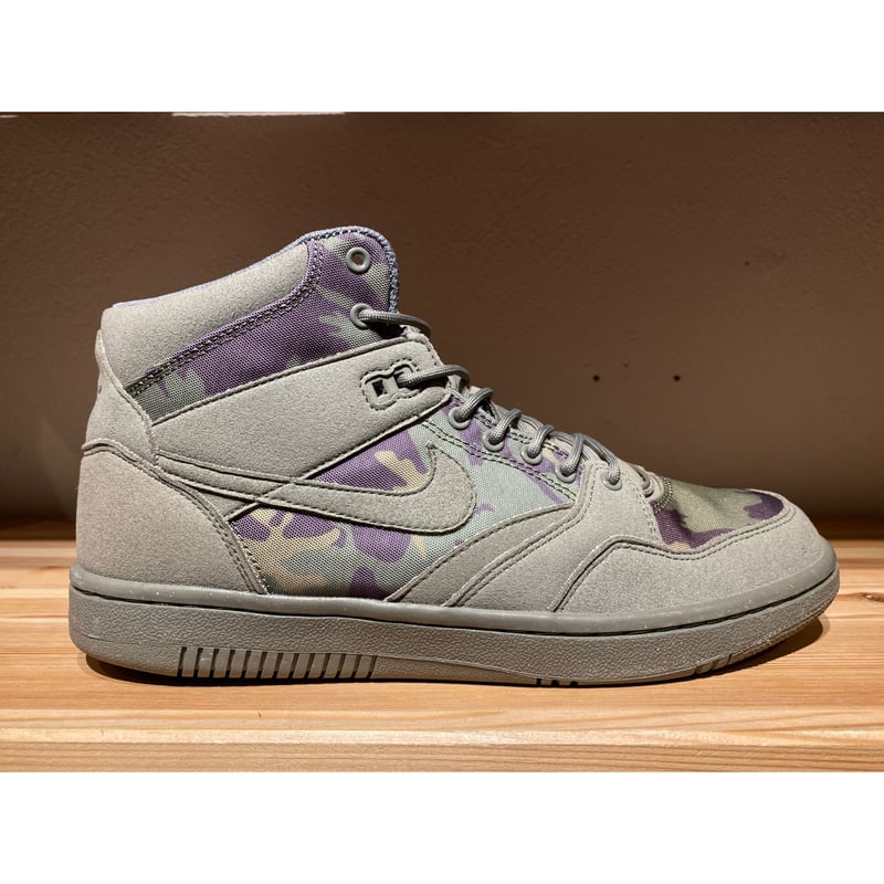 ☆STUSSYコラボ - NIKE SKY FORCE 88 MID | 9H9H NAHANAHA
