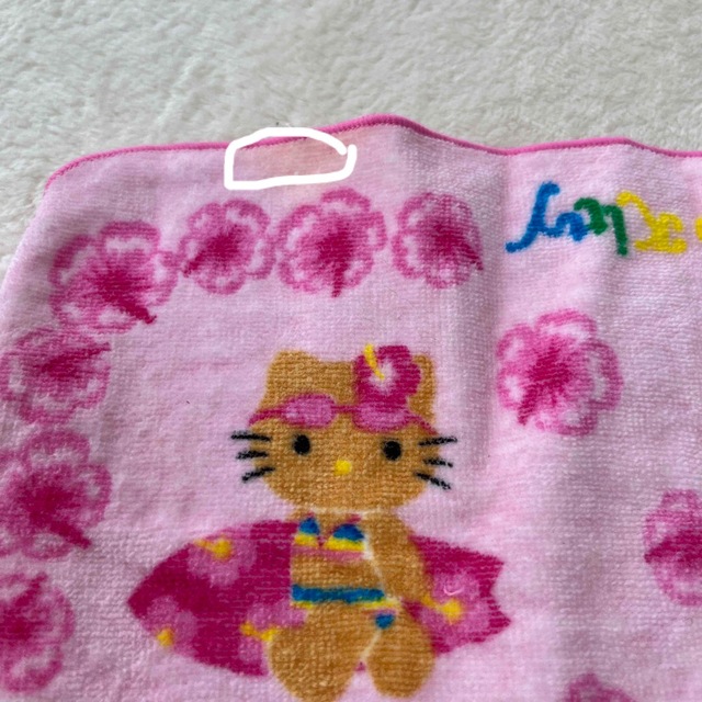 ハローキティ - レアな 日焼けキティ タオル サーフィンキティ ハロー