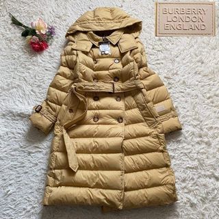 BURBERRY（ダウンジャケット ・ ホワイト/白色系）のフリマアイテム一覧