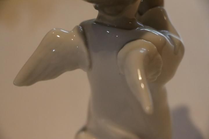 スペインLLADRO(リヤドロ)社の陶器人形の置物『フィギュリン』4538