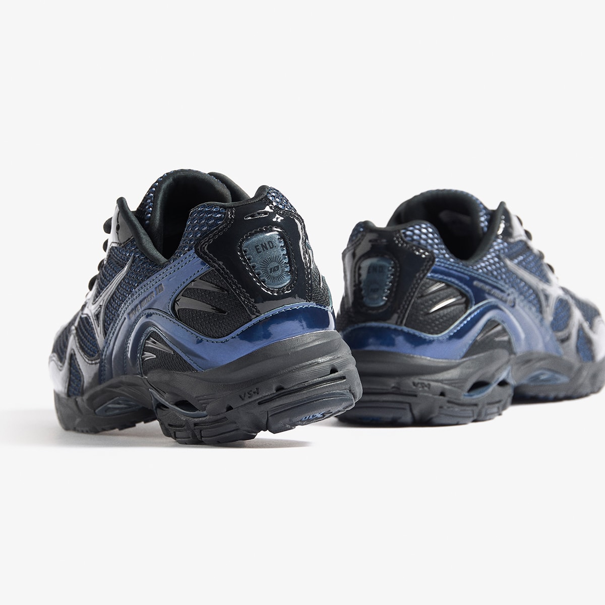 END. x Mizuno Wave Rider 10 (Black Beauty & Estate Blue) | END