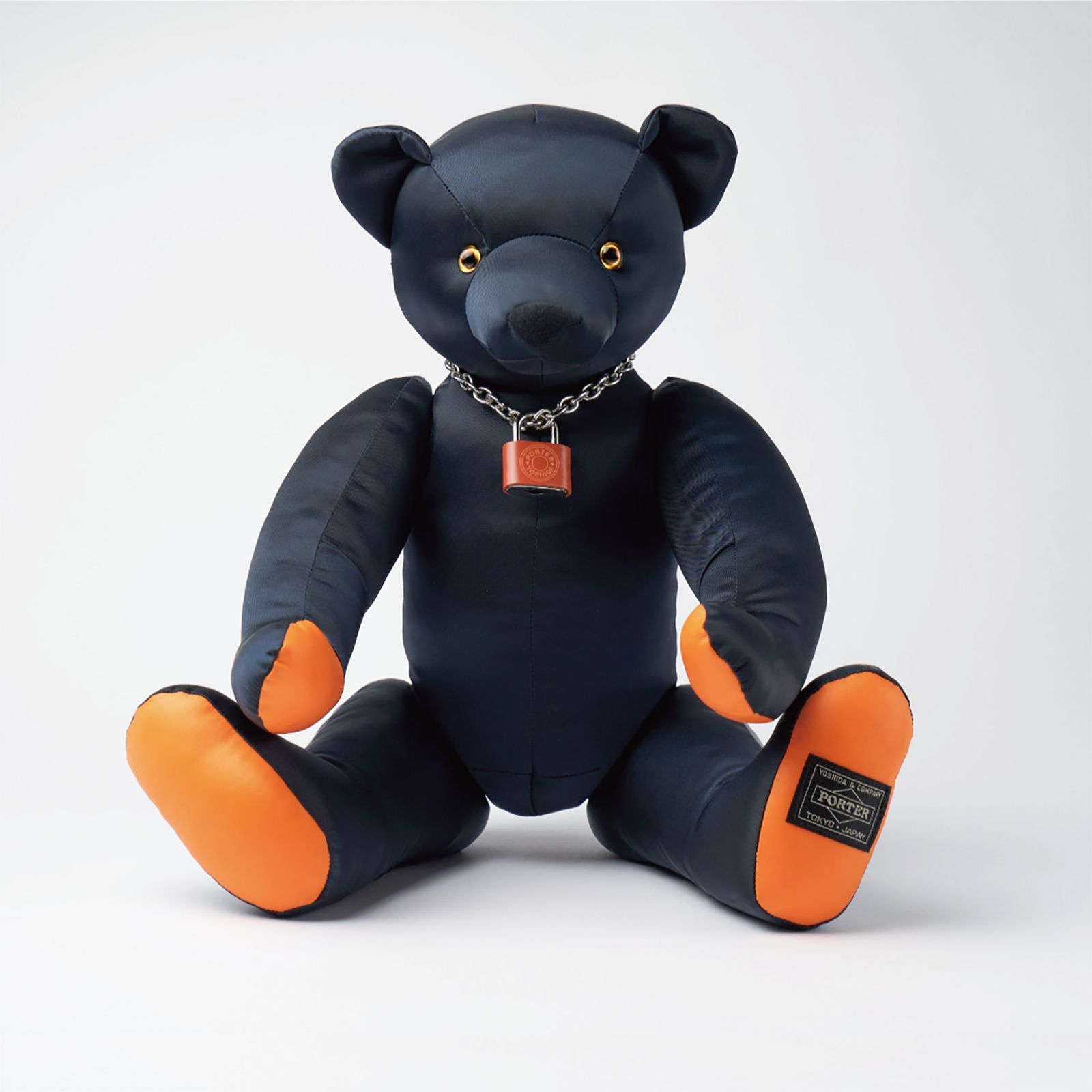 ポーターの「タンカー」シリーズの新色にキュートなクマが仲間入り