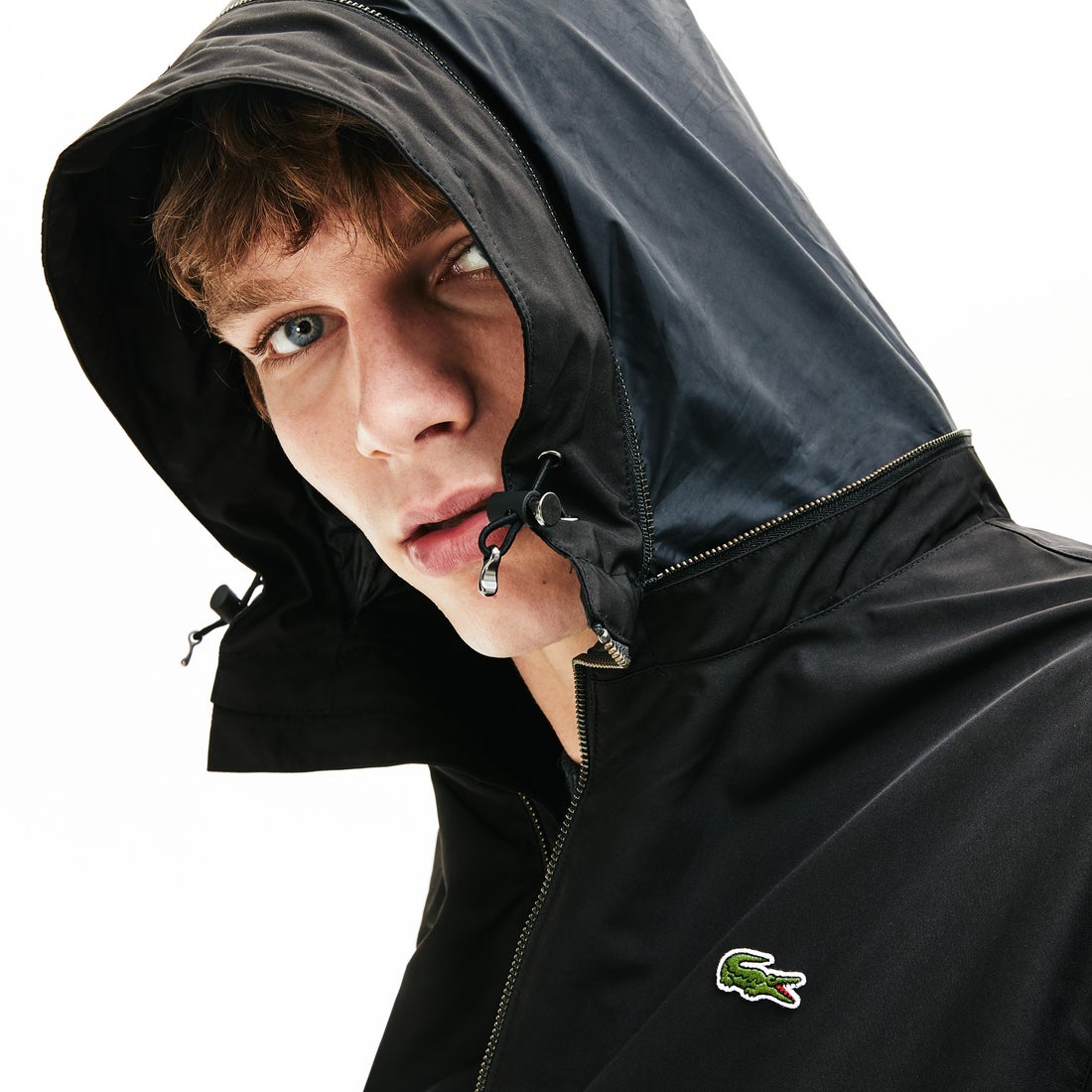 ラコステ LACOSTE フード内蔵スタンドカラージップアップジャケット