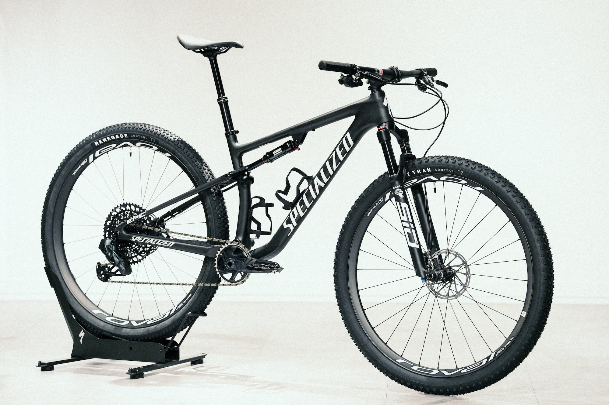 ぶ*ゅ様 (福岡引取り限定)最終値下げGIANTマウンテンバイクMサイズ