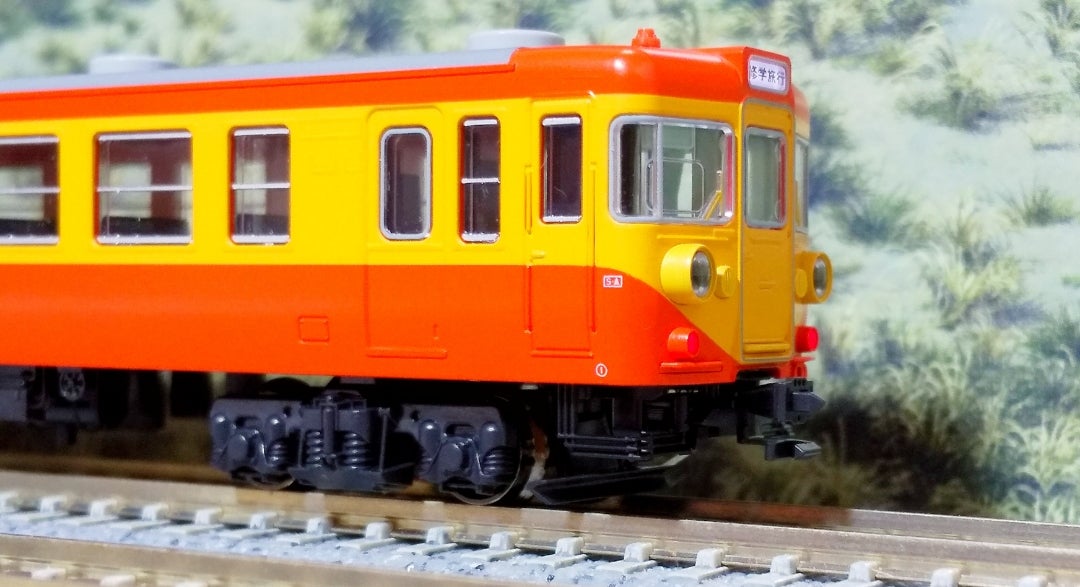 KATO 155系修学旅行電車「ひので・きぼう」4両増結 入線‼️その➀(品番