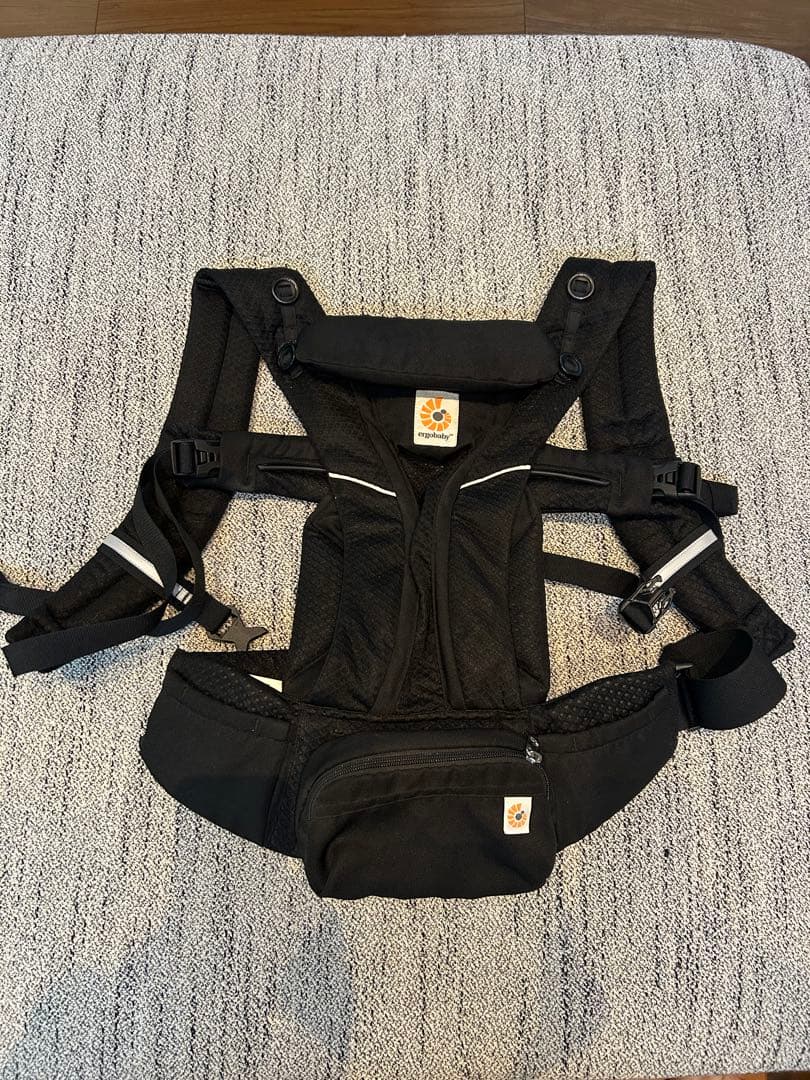 【美品即日発送】エルゴベビOMNI BREEZE 抱っこ紐 ブラック