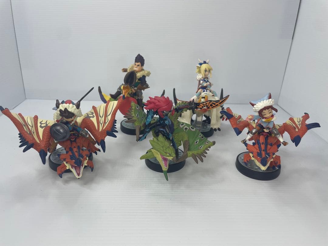 amiibo リオレイア&シュヴァル　ベリオロス　モンハンストーリーズ　セット