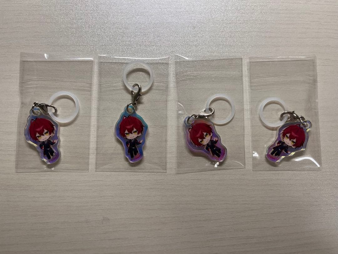 騎士X ばぁう オーロラチャーム ×4 騎士X KnightX ばぁうくん オーロラチャーム 騎士X - Knight X