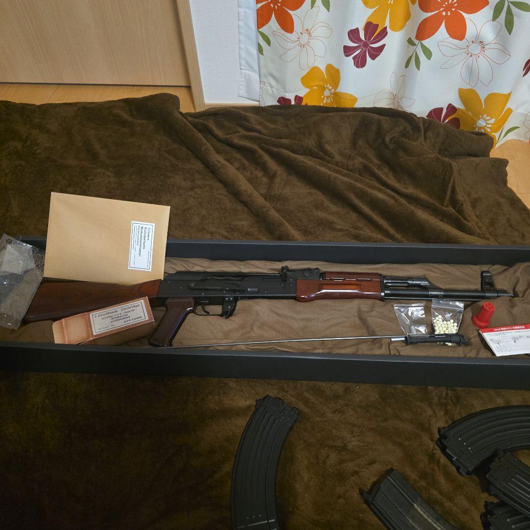 東京マルイ製 AKM ガスブローバック 予備マガジン付き