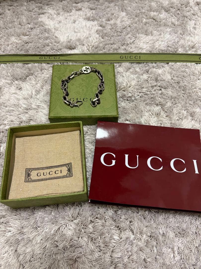 GUCCI インターロッキングG チェーンブレスレット