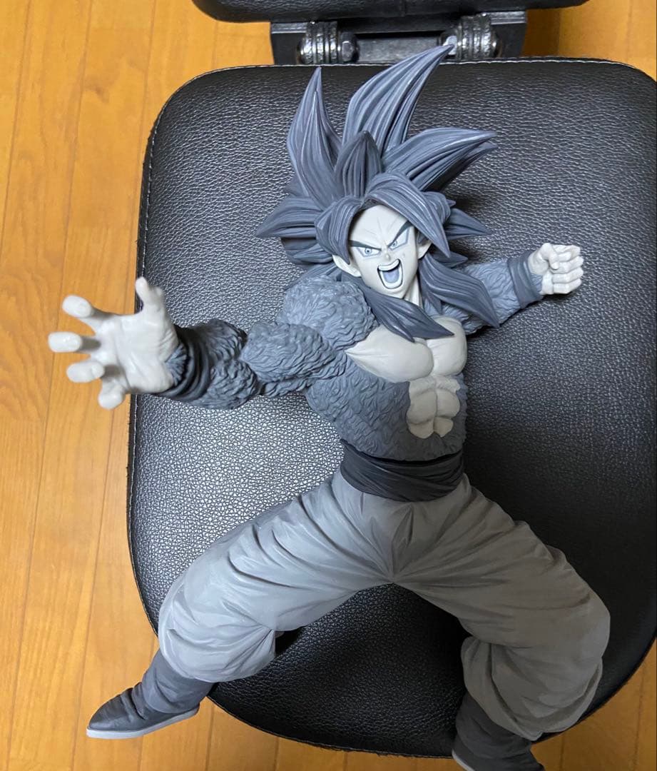 SMSP BWFC 超サイヤ人4 孫悟空 フィギュアC賞 モノクロ - メルカリ