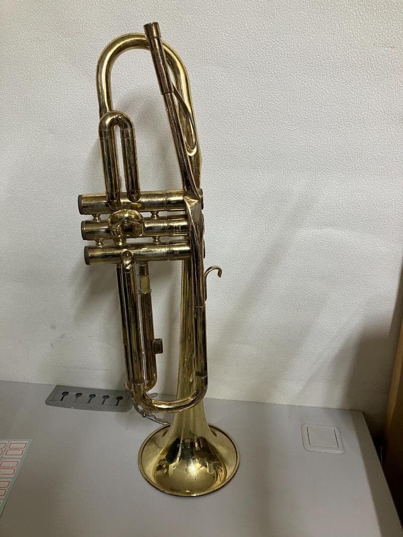 Yamaha YTR-235トランペット