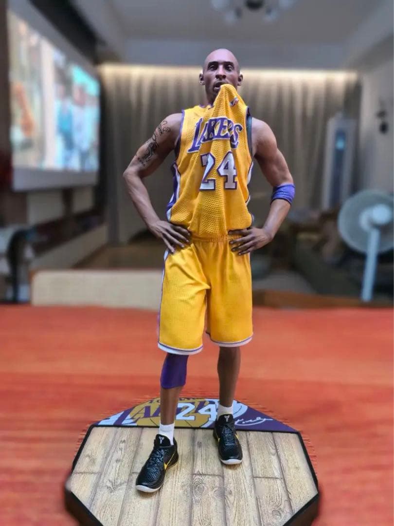 コービー・ブライアント　フィギュア　40センチ　1/6 NBA