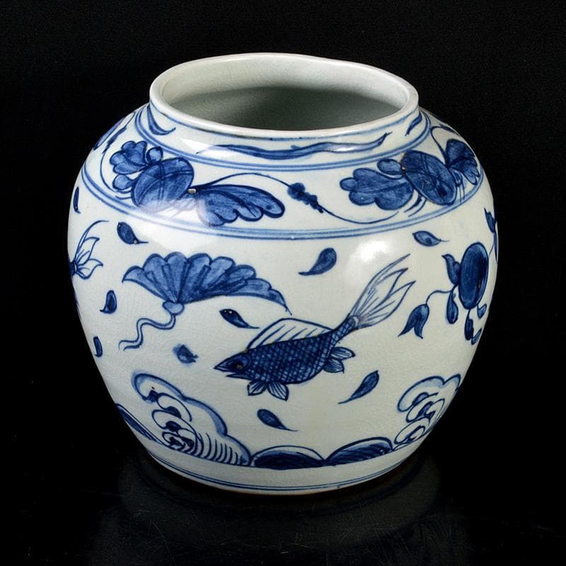 中国　青花　花卉魚波文瓶　壷　N　R5755 青花魚藻文壺【受注生産】寫シリーズ | by Art STORE