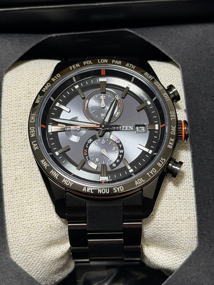 シチズン ATTESA ブラックチタン AT8185-62E ソーラー電波 シチズン アテッサ アクトライン ブラックチタン AT8185-62E メンズ