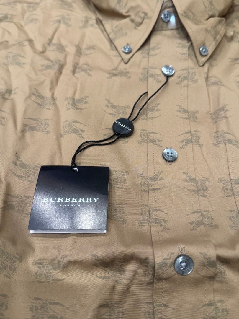 BURBERRY ベージュ 長袖シャツ 新品タグ付き