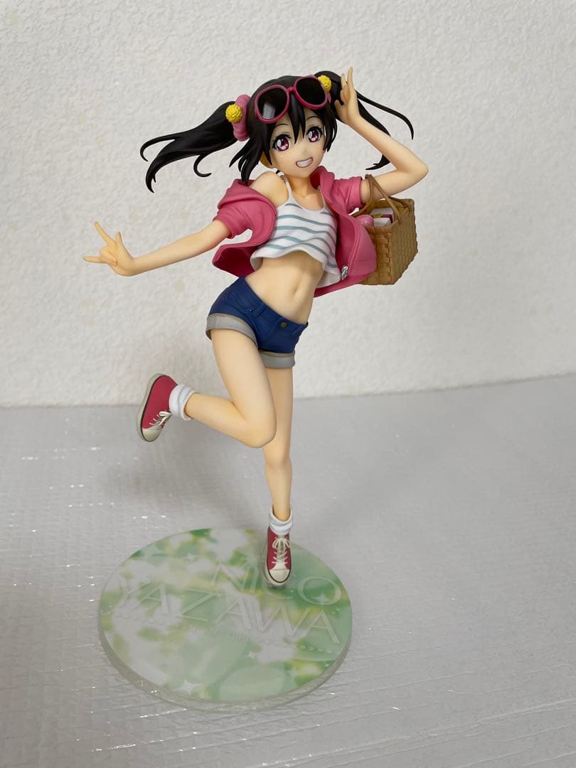 矢澤にこ　ピクニックガール　フィギュア