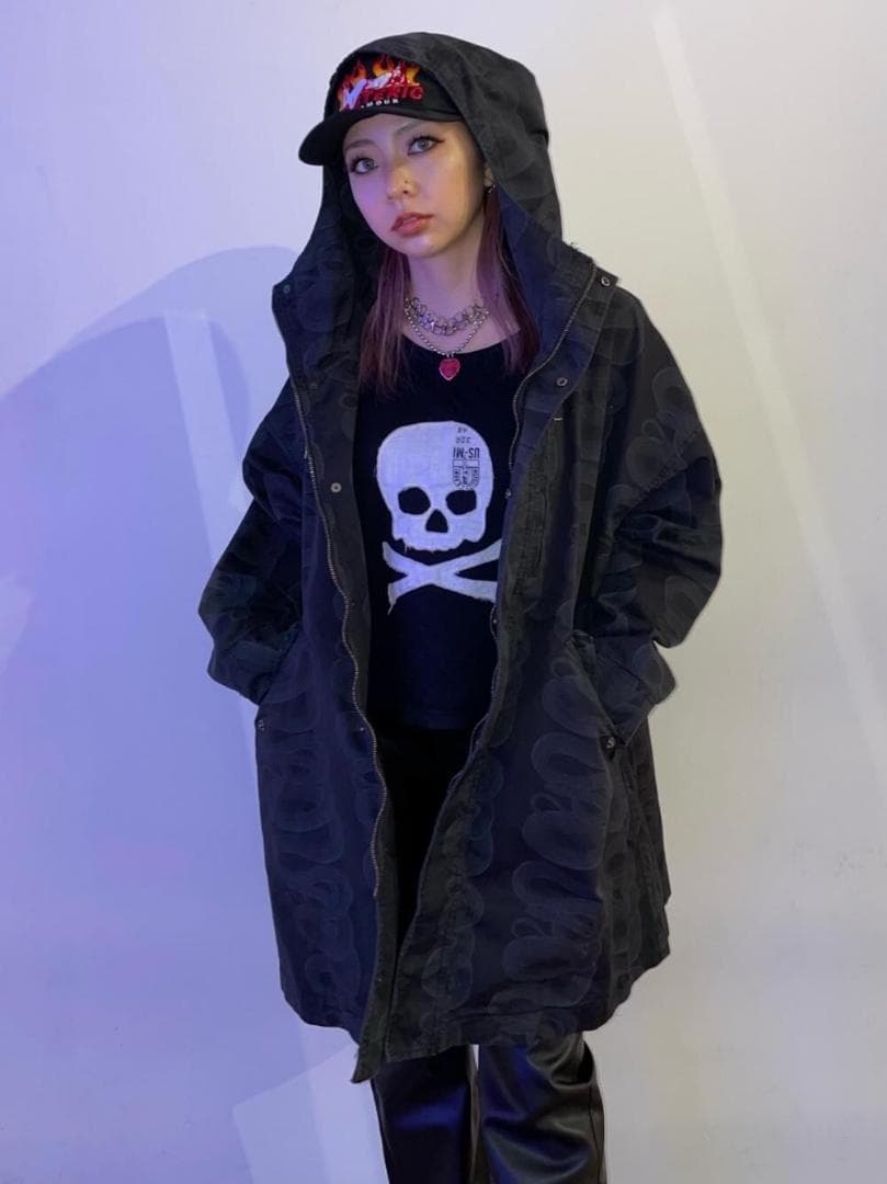 ヒステリックグラマー SNAKE LOOP柄 フーデッドコート 黒 蛇