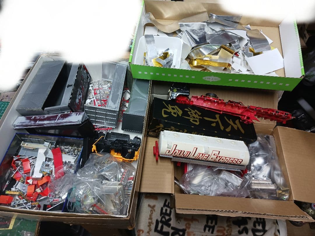 1/32デコトラ、トラックプラモデルジャンク部品、余り部品