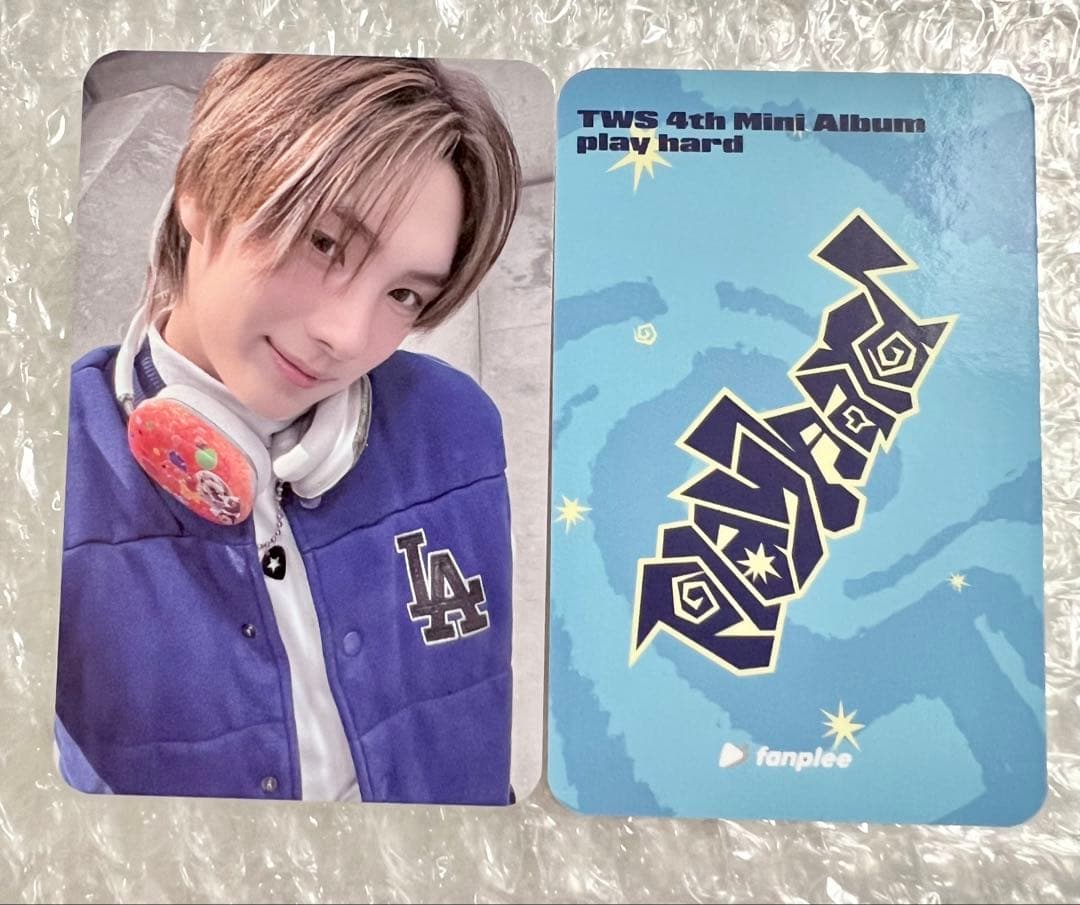 TWS ヨンジェ 'play hard' 팬플리 포카 特典トレカ - メルカリ