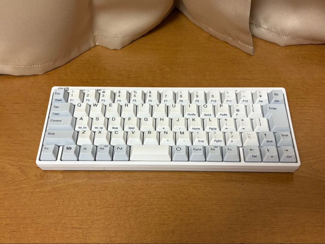 キーボード HHKB Professional Hybrid PD-KB820W PFU Happy Hacking Keyboard Professional HYBRID Type-S PD-KB820BS