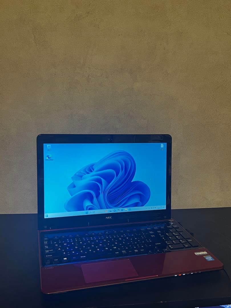 最新Windows11搭載 ノートパソコン SSD搭載 初心者にも