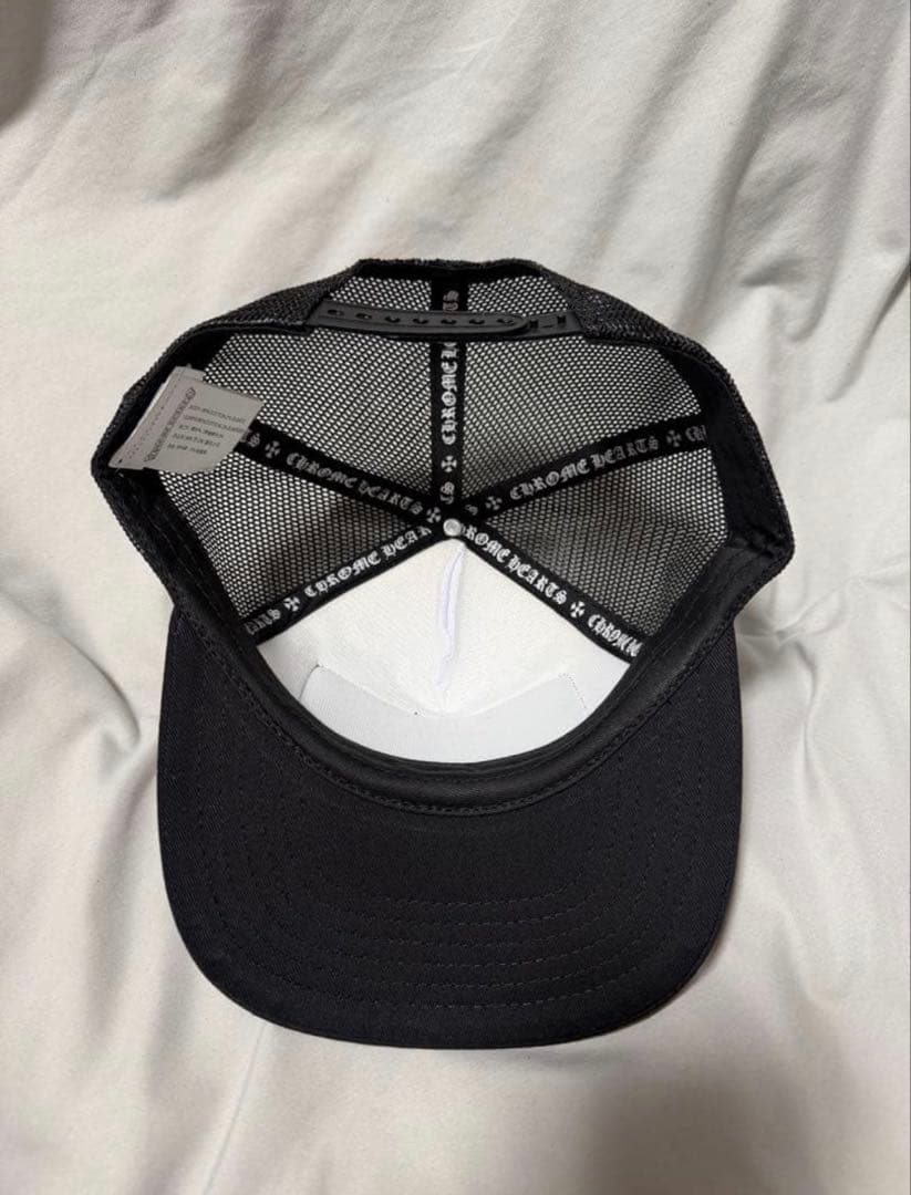 Chrome Hearts トラッカーキャップ ホワイト/ブラック - メルカリ
