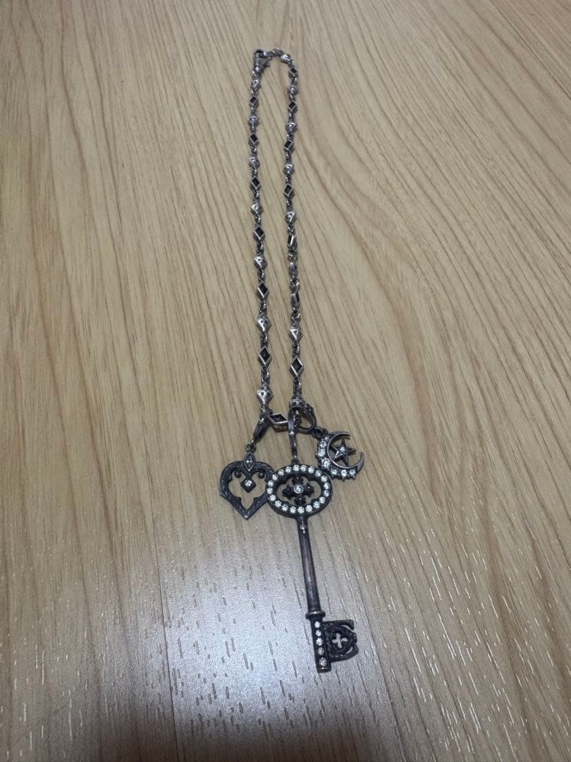 ローリーロドキン Loree Rodkin シルバー ペンダント ネックレス 正規良 限定 Loree Rodkinローリーロドキン ゴシックスタッズクロス