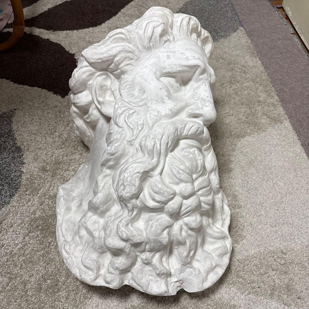 石膏像　チグリス大顔面　デッサン