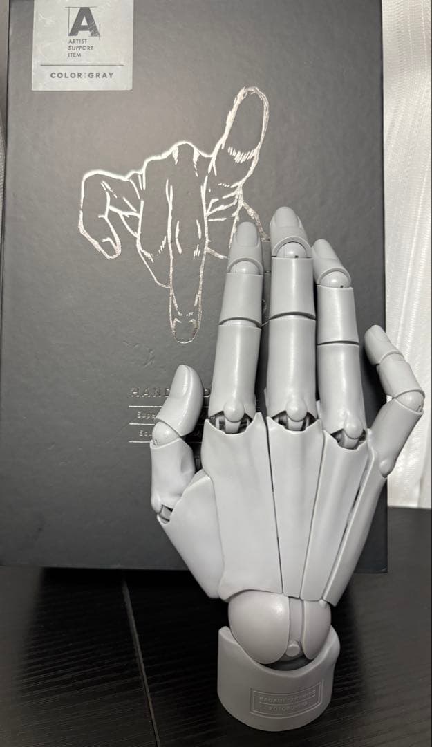 コトブキヤ　ハンドモデル　ARTIST SUPPORT ITEMハンドモデル/R