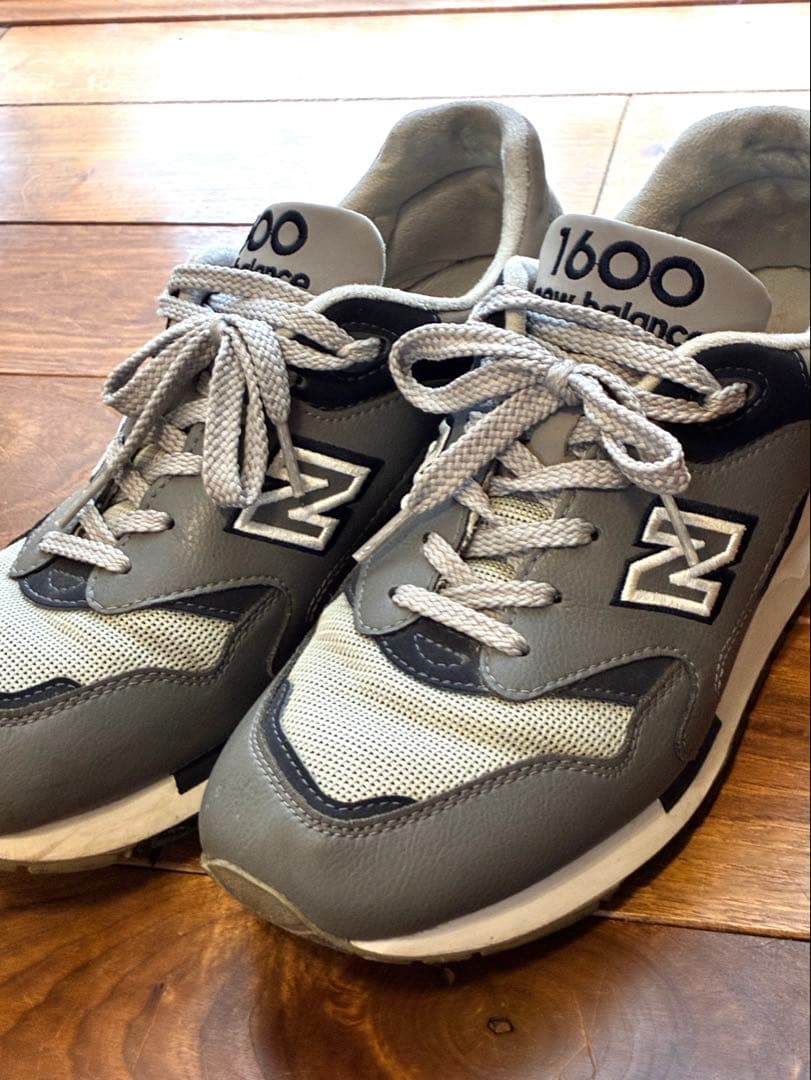 ⭐︎美品⭐︎New Balance ニューバランス CM1600 グレー