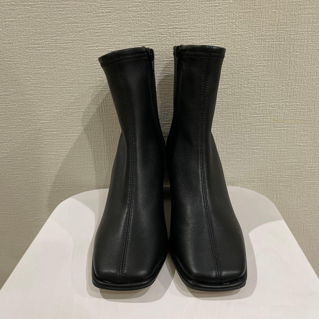 未使用FRAY I.D ストレッチレザーショートブーツ　ブラック36