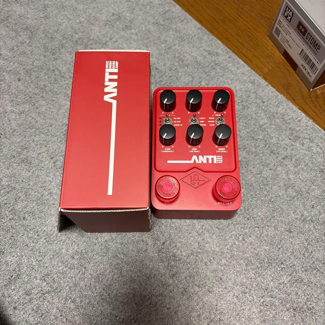 ギター UAFX ANTI