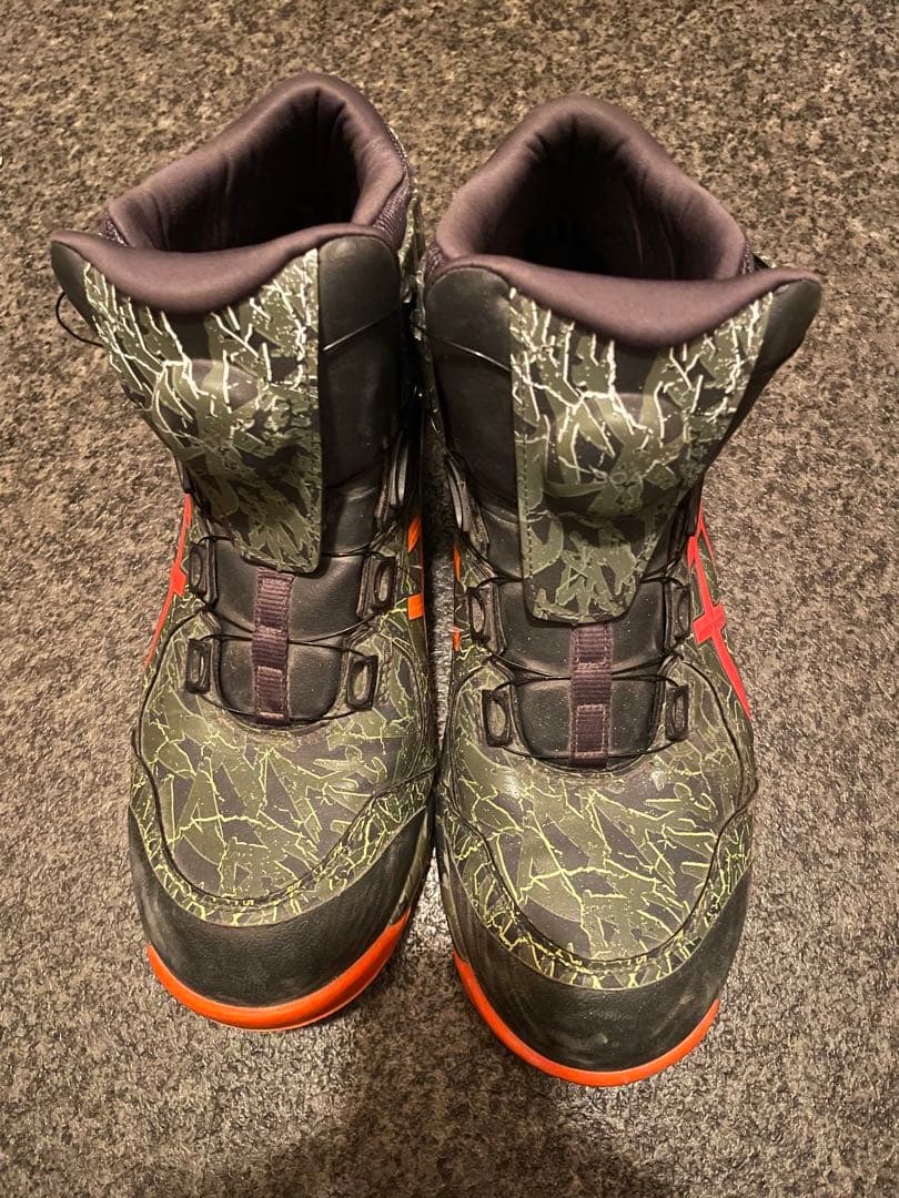 アシックス　cp304 BOA 安全靴　マグマ
