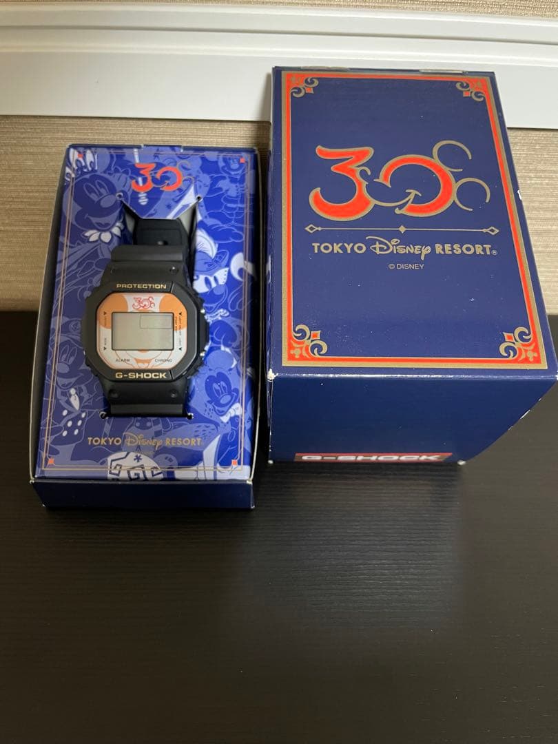 東京ディズニーリゾート30周年記念 G-SHOCK CASIO G-SHOCK DW-5600VT DISNEY Boxed - Tokyo Disney Resort 30th