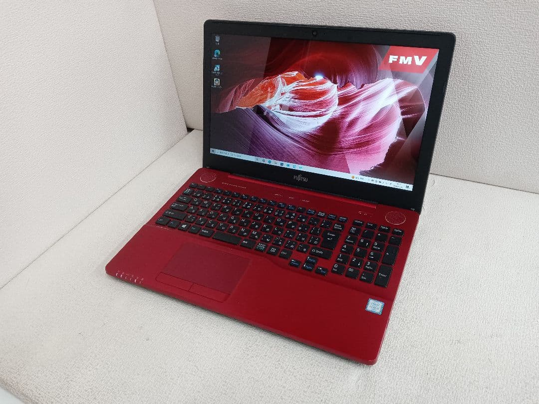 † LIFBOOK AH53/A3 FMVA53A3RK 8GB ストレージ無