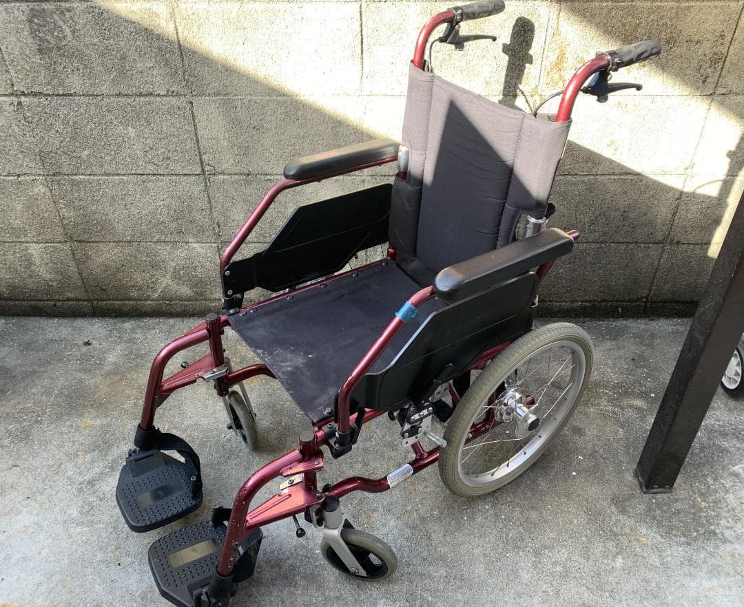 【H】 車椅子 車いす 介護 現状 折りたたみ 25112205