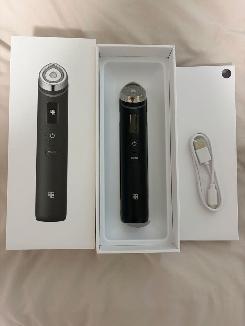 メディキューブ　ブースター　プロ　美顔器 Amazon.co.jp: メディキューブ AGE-Rブースタープロ ブラック 1日5分