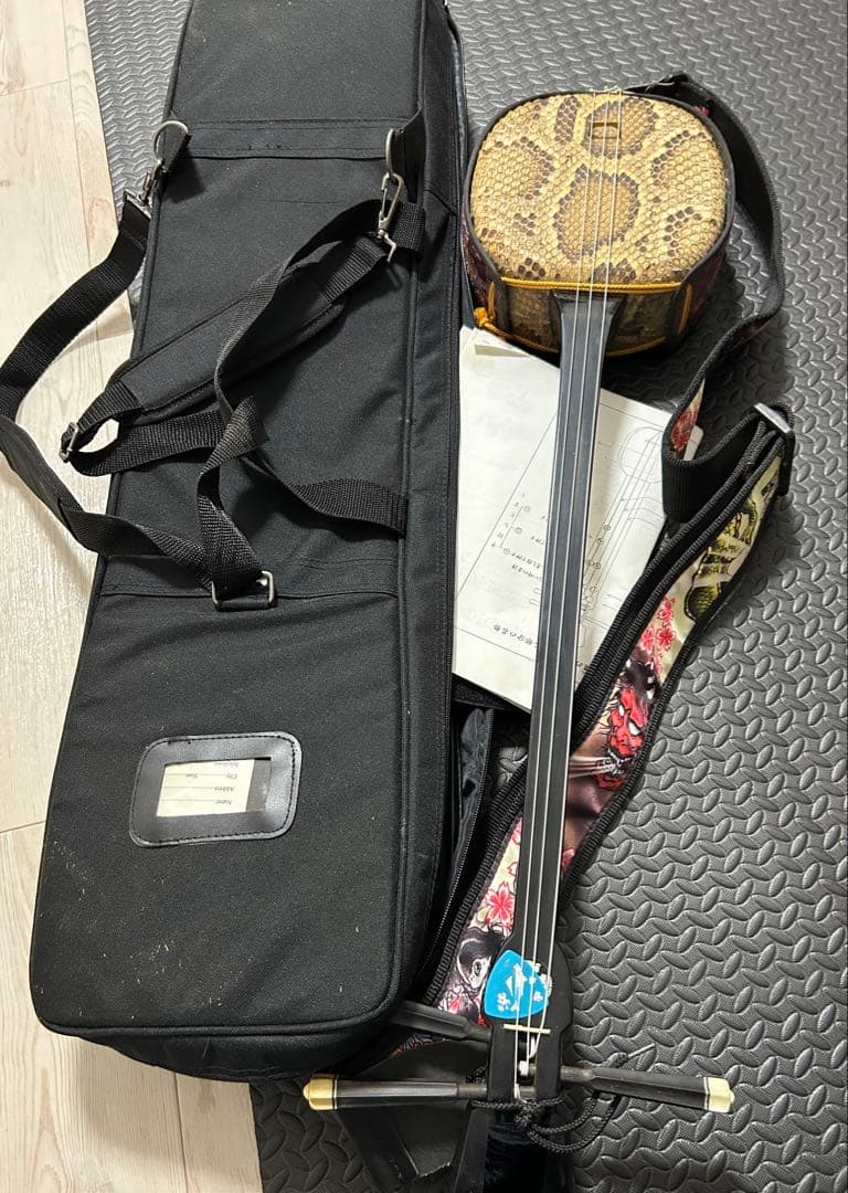 三味線 ヘビ柄 ケース付き