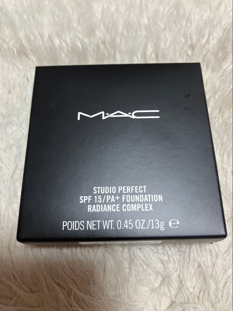 MAC スタジオ パーフェクト SPF 15 NC35 13g✖️4セット M・A・C（マック） スタジオ パーフェクト SPF 15 モイスチャー